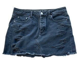 AMERICAN EAGLE WOMENS BLACK DISTRESSED MINI SKIRT SIZE 8